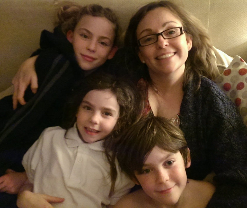 1349458148529cef74ad4ed5.998537581