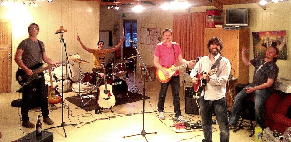 1673932810537c449131dd96.86161054